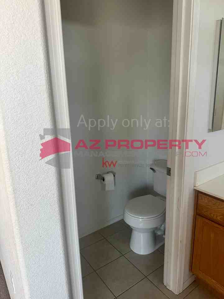 18221 147th Drive - Photo 6 of 21