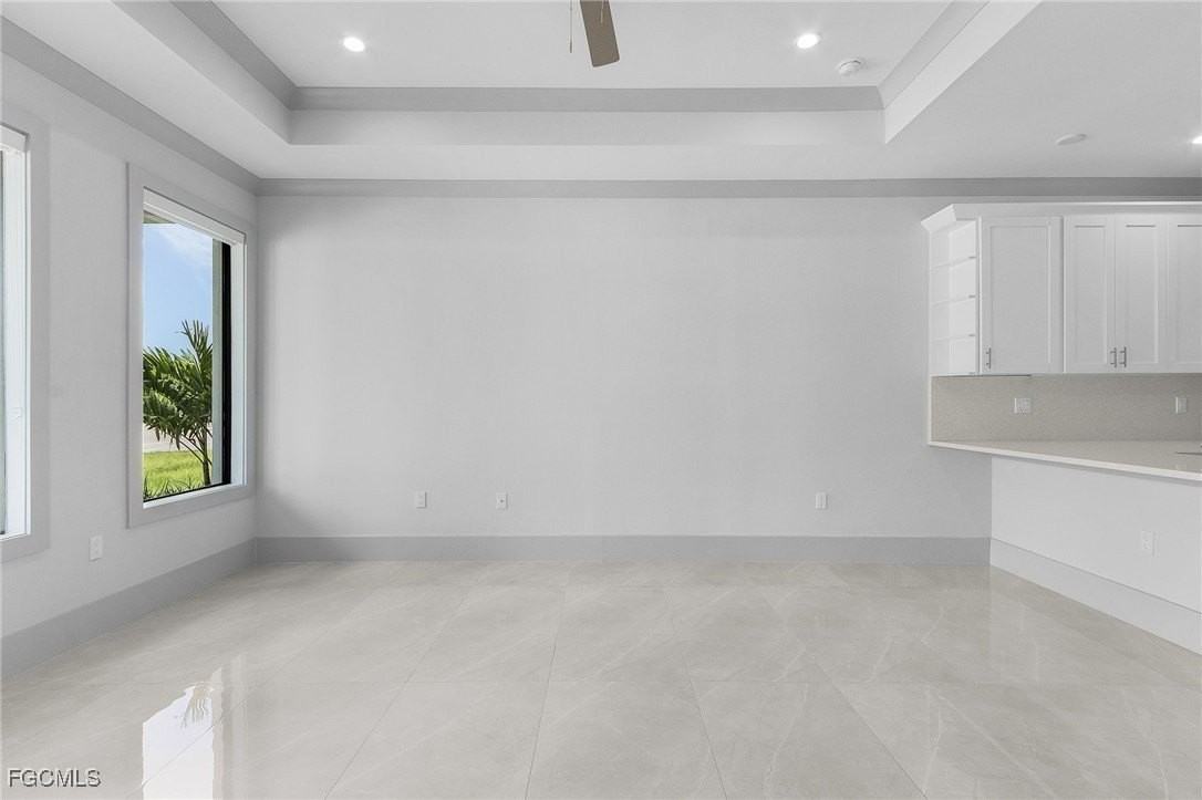 2378 Hunter Blvd Unit 1 #1 - Photo 7 of 25