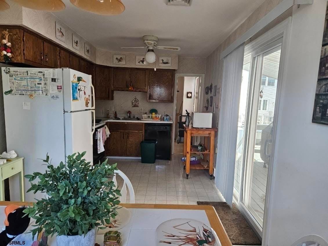 210 N Surrey Ave #1 - Photo 2 of 8