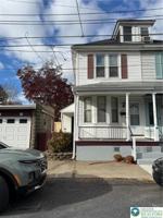 featured image of 416 North 8th Street