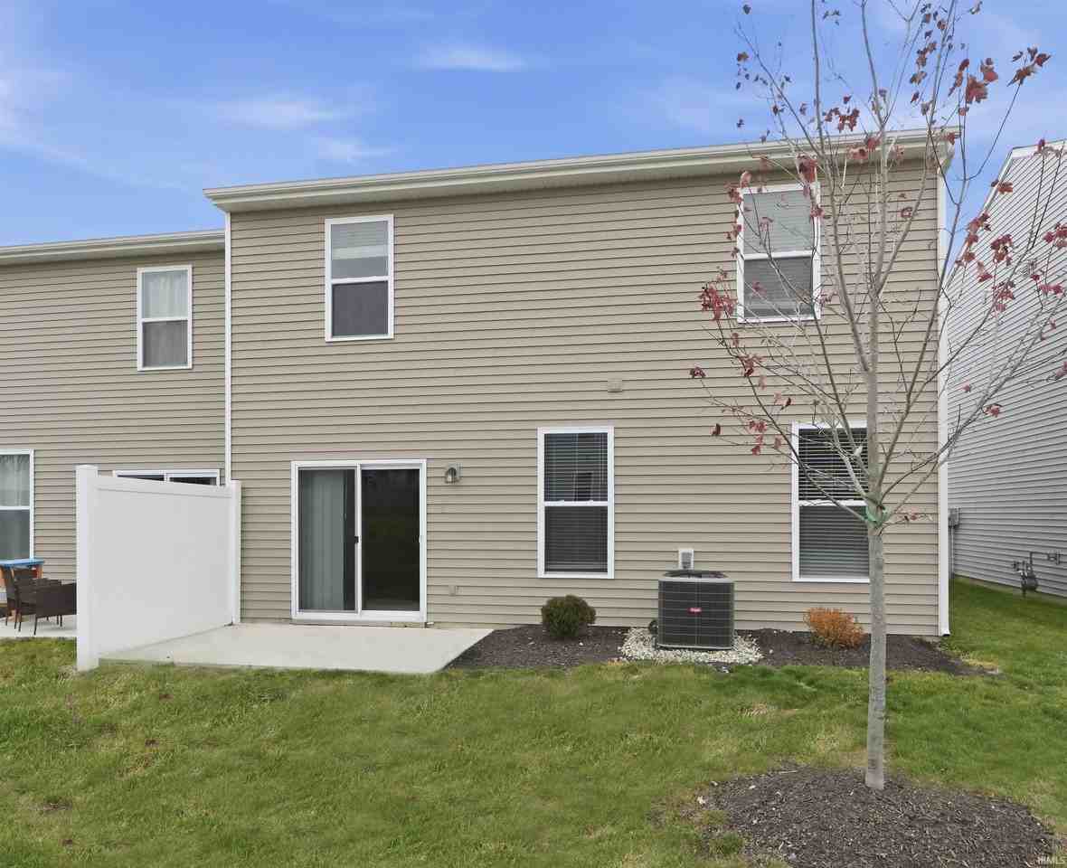 3595 Canal Square Dr - Photo 2 of 21