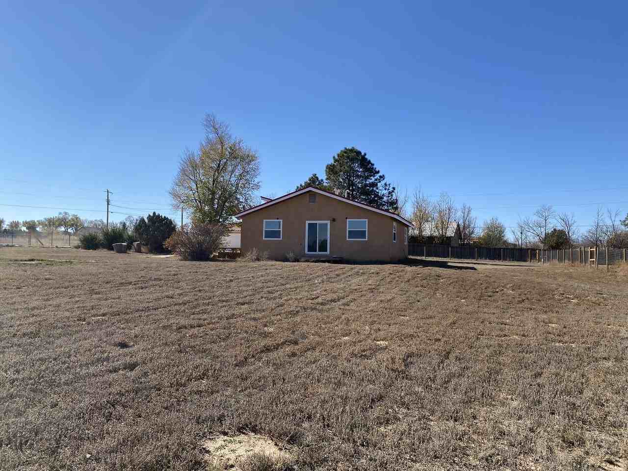 72 Aspen Road - Photo 3 of 35