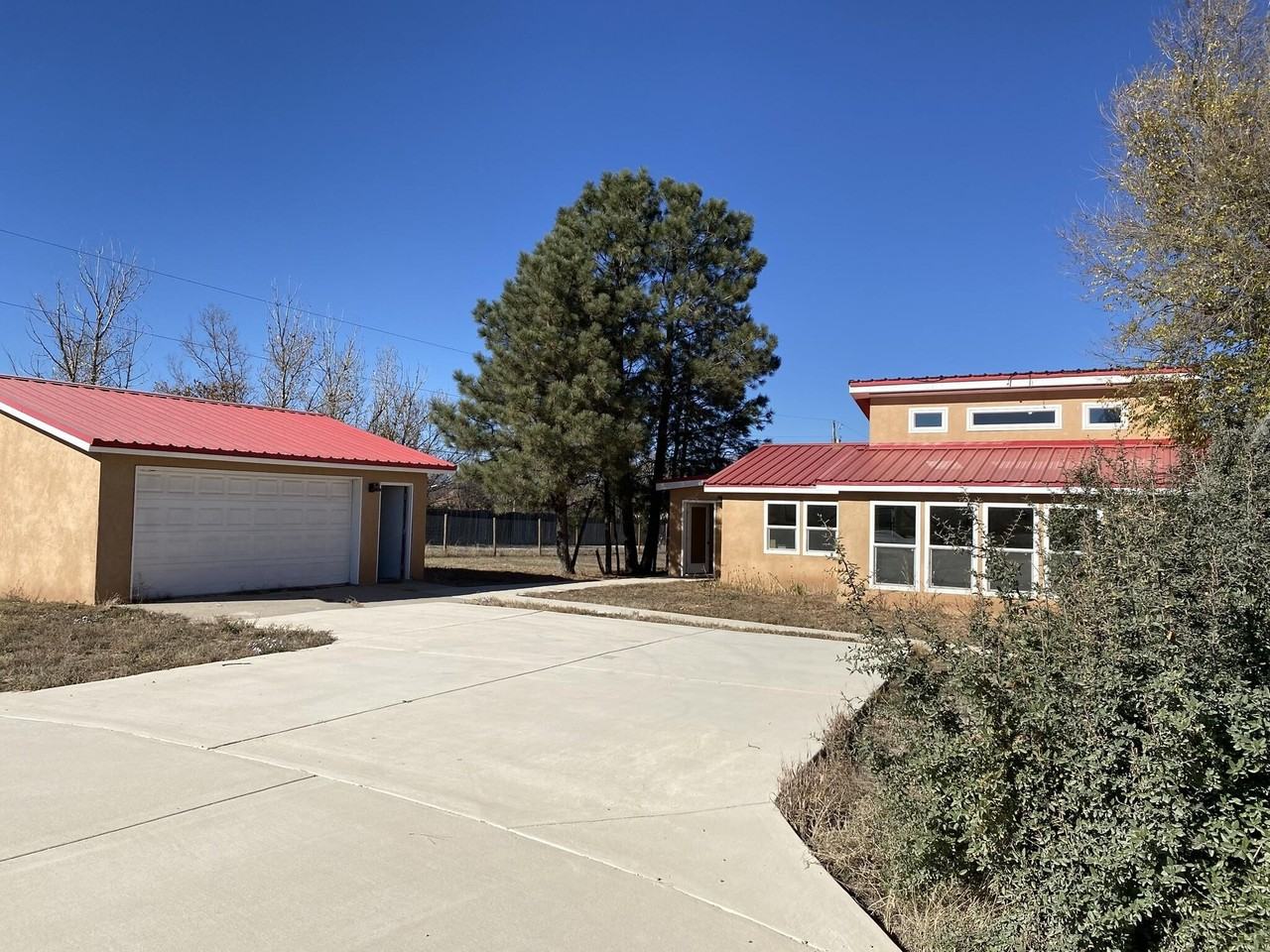 72 Aspen Road - Photo 5 of 35