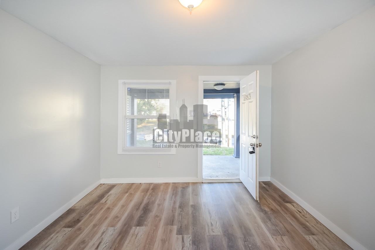 5963 East Rawles Avenue - Photo 5 of 17