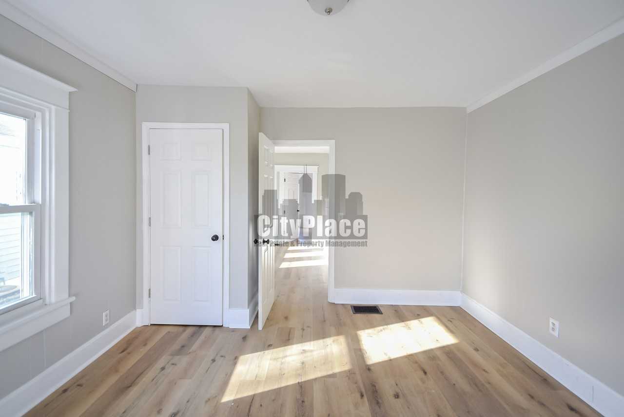 2012 Olive St - Photo 6 of 35