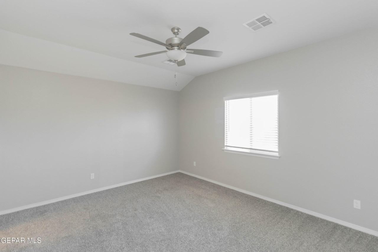 5112 Joe Castillo St - Photo 4 of 39