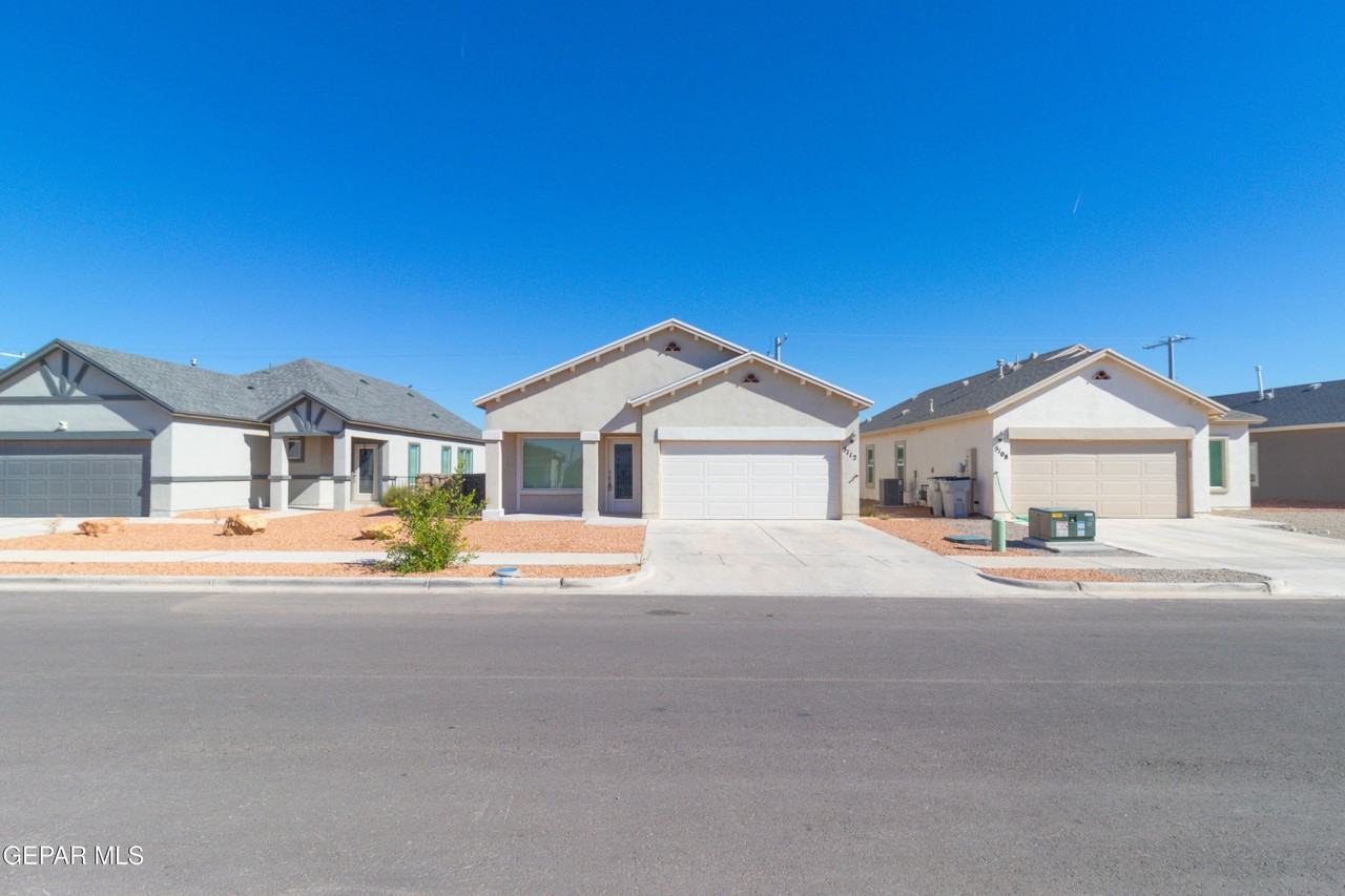 5112 Joe Castillo St - Photo 6 of 39