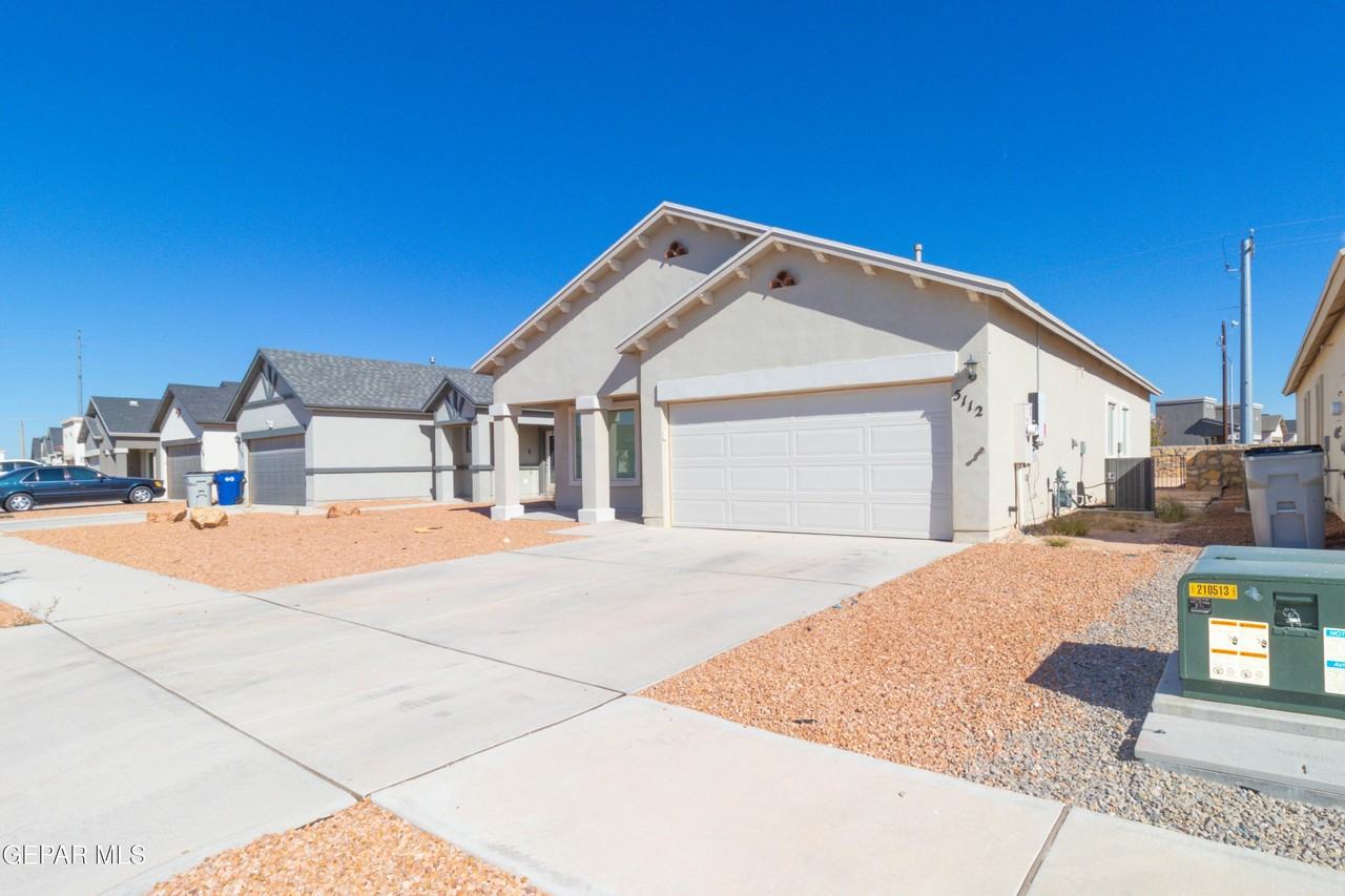 5112 Joe Castillo St - Photo 7 of 39