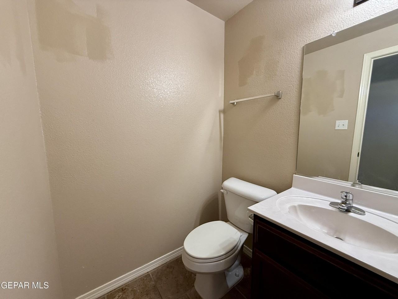 14279 English Point Avenue - Photo 6 of 18