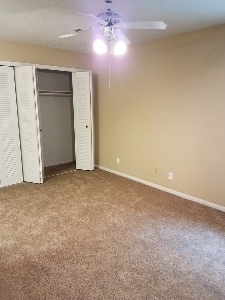 Mandalay On Pacific - Photo 6 of 27