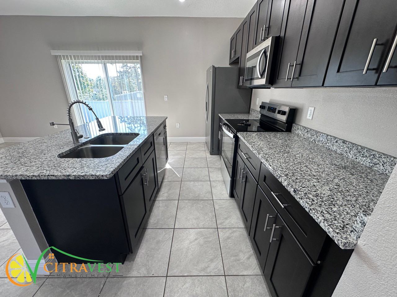 998 West Citrus Springs Boulevard - Photo 4 of 15