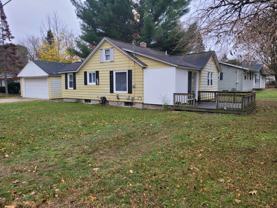 741 Holland Ave - Photo 1 of 1