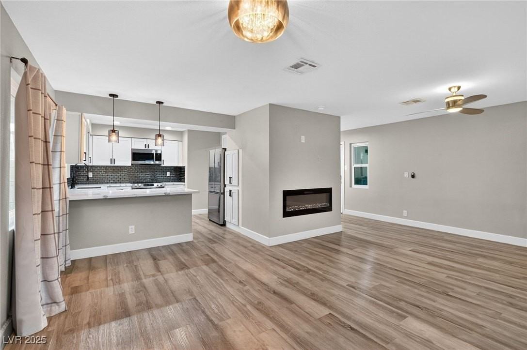 333 S Tonopah Dr - Photo 4 of 24