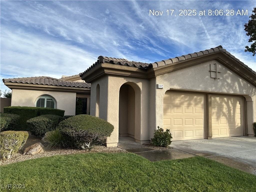 102 Emerald Dunes Circle