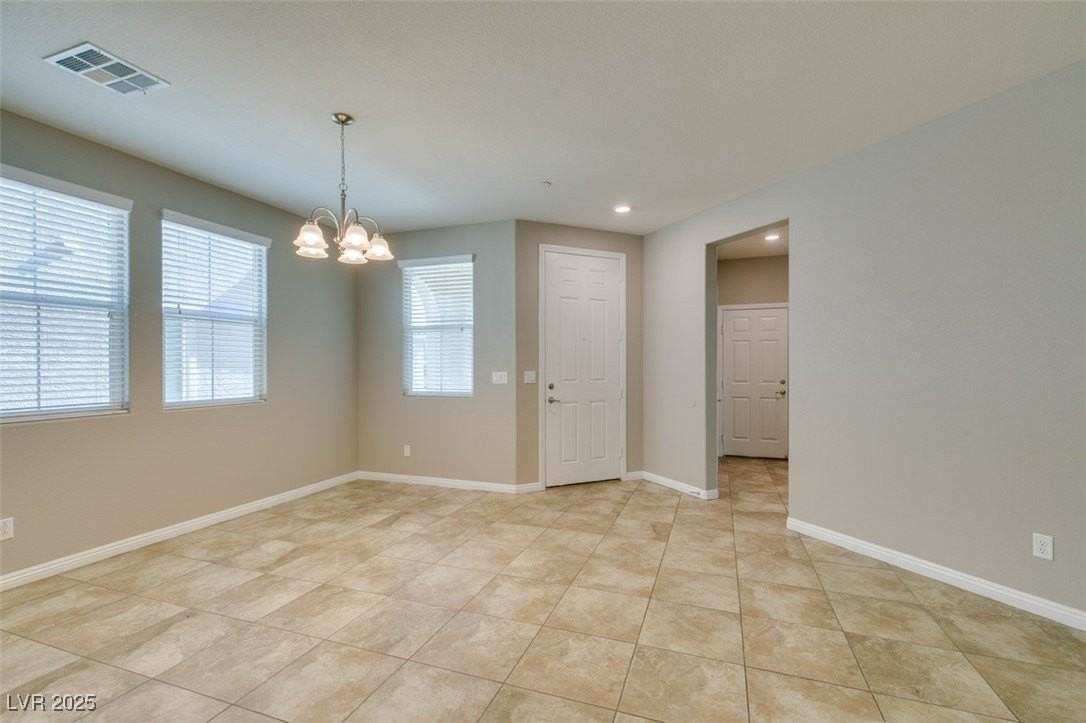 137 Littlestone St - Photo 7 of 50