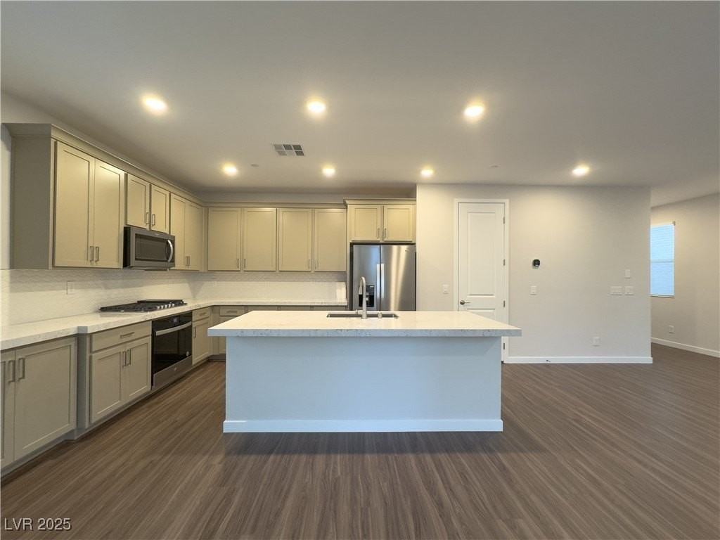 10668 Carnes Avenue - Photo 7 of 44