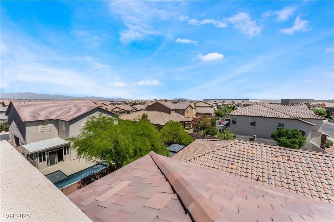 8078 Encanterra Rd - Photo 6 of 33