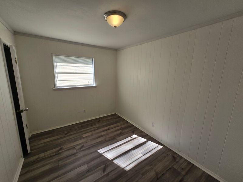 717 Annelle St - Photo 5 of 12