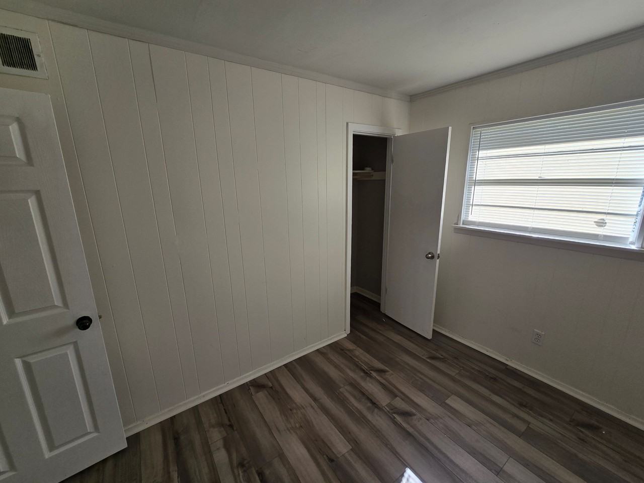 717 Annelle St - Photo 6 of 12