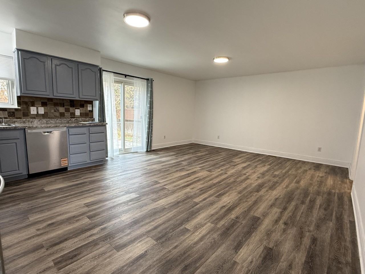 12757 De Cook Drive - Photo 5 of 30