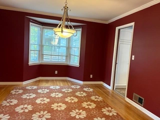 815 Hewett Dr - Photo 3 of 20