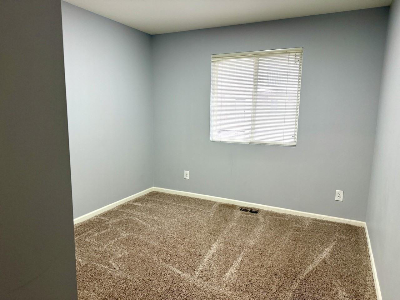 1139 Beaver Run - Photo 7 of 12