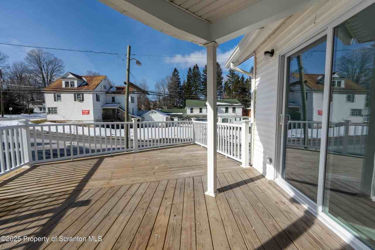 12 Grow Ave - Photo 5 of 50