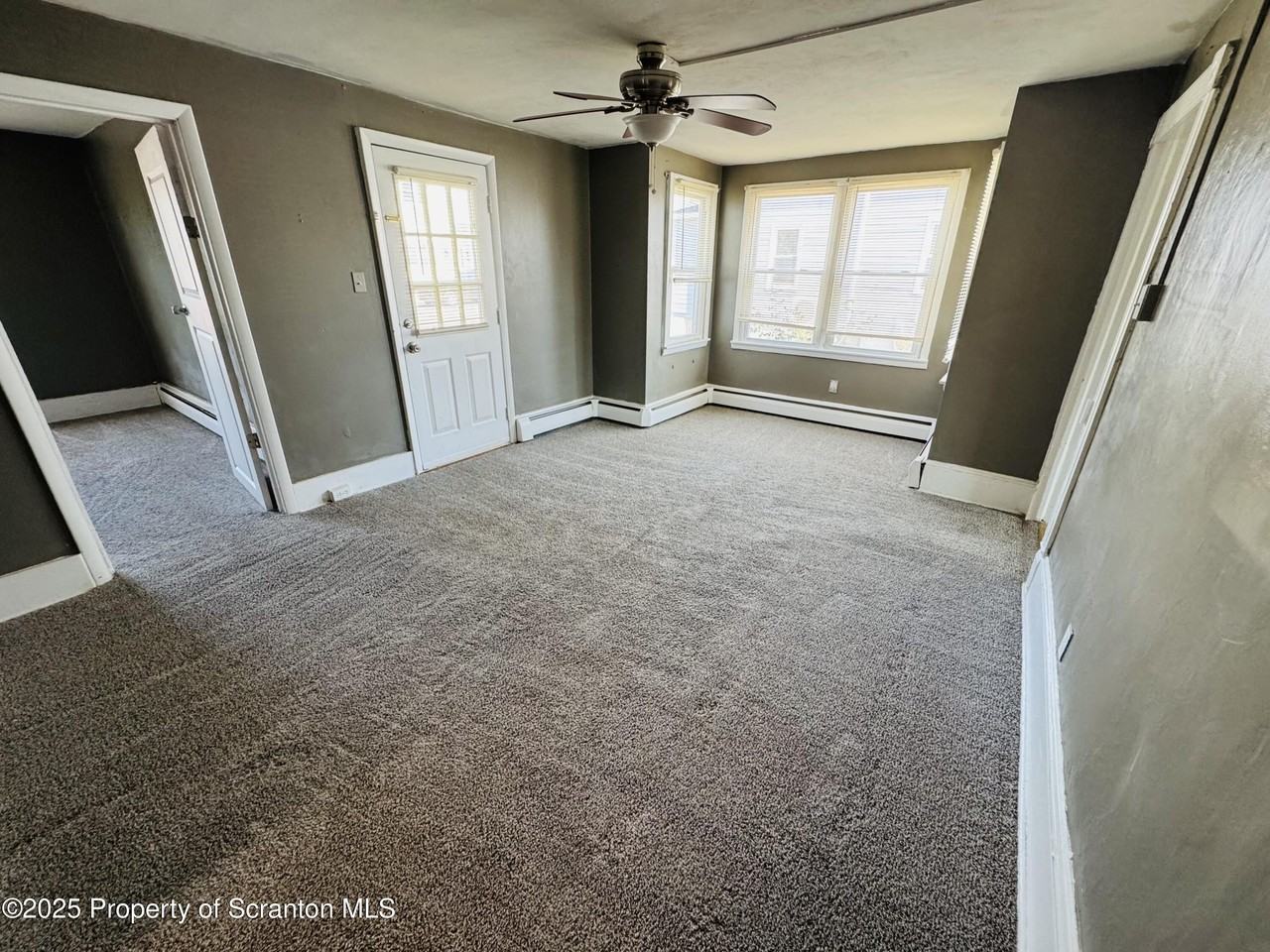 608 Oak Street #1 - Photo 7 of 9