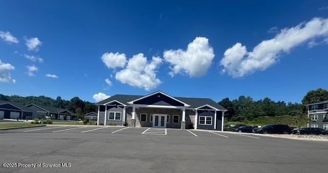 427 Circle Drive - Photo 4 of 33