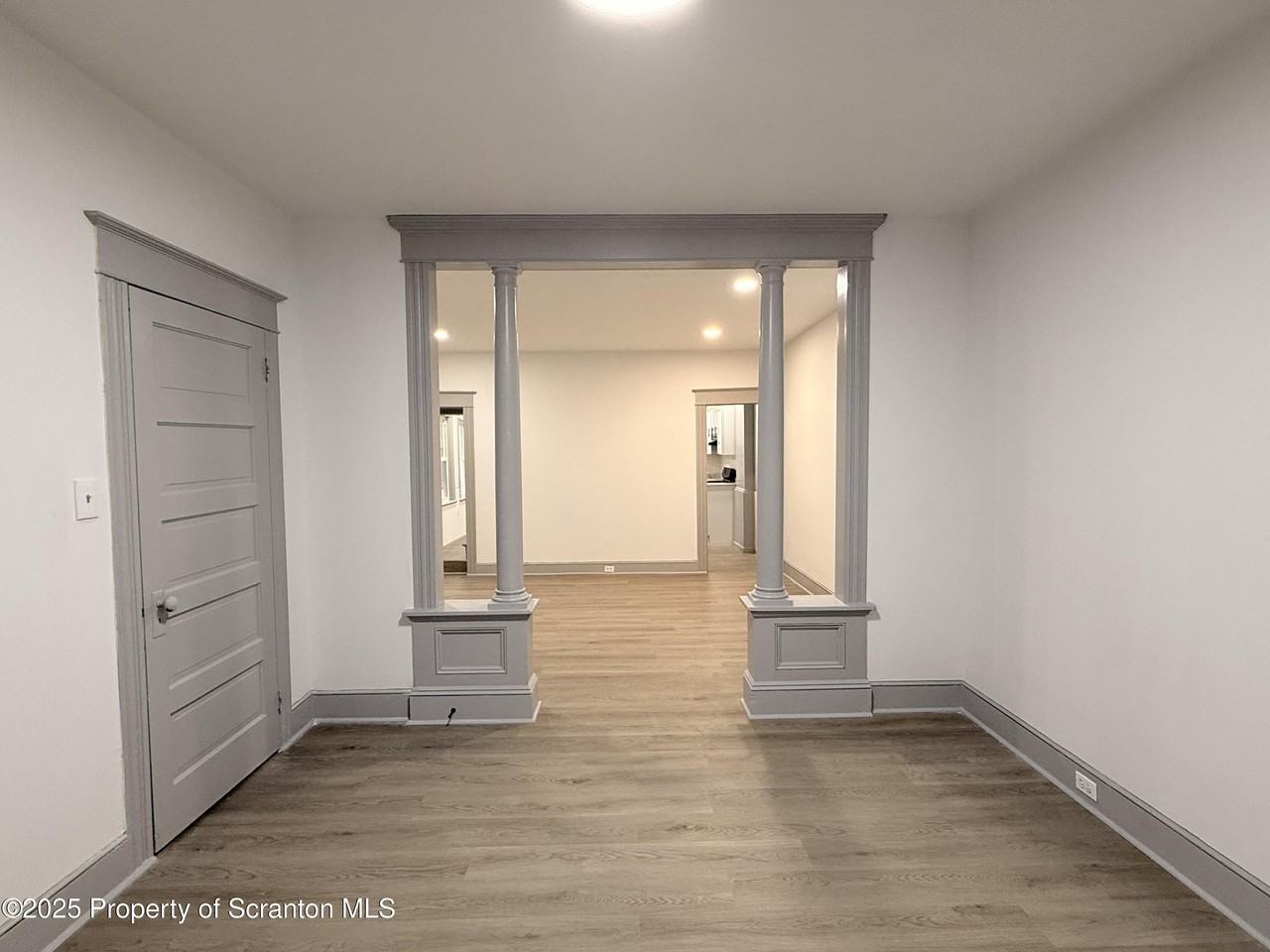 1220 Dartmouth St #L - Photo 3 of 15