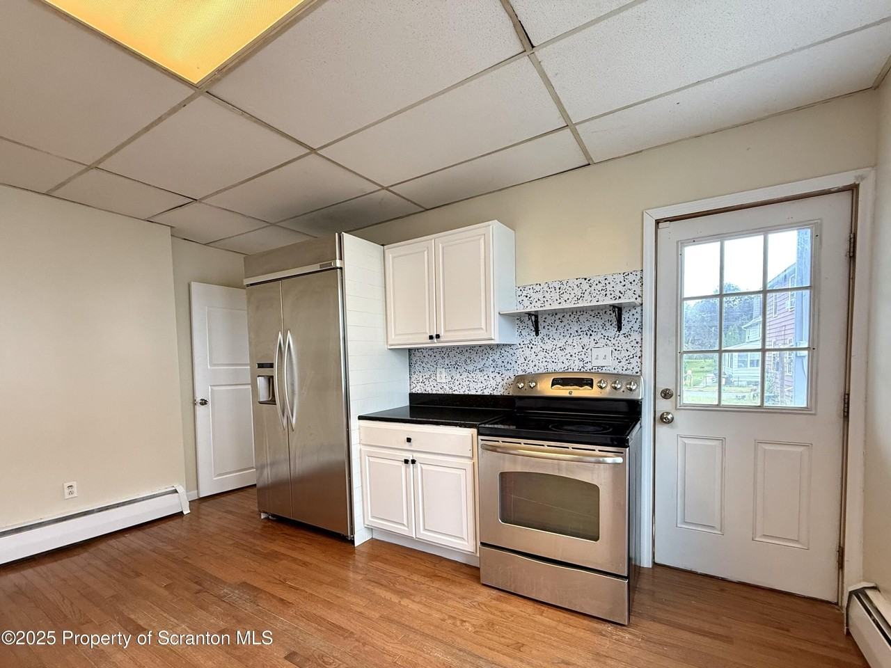 44 Cleveland St - Photo 4 of 11