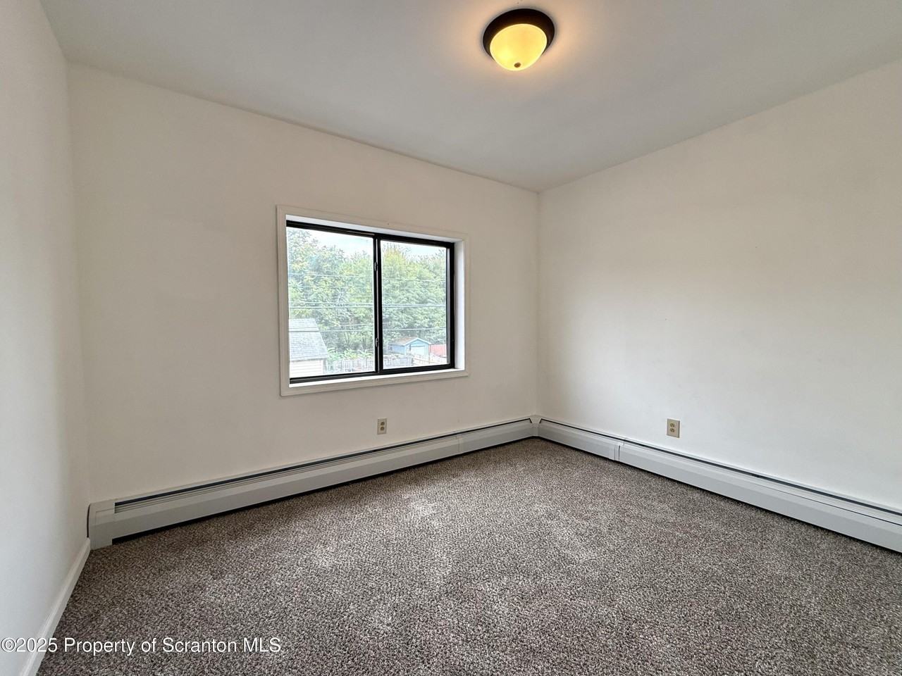 42 Cleveland Street - Photo 7 of 9