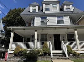 featured image of 1511 East Gibson Street #3