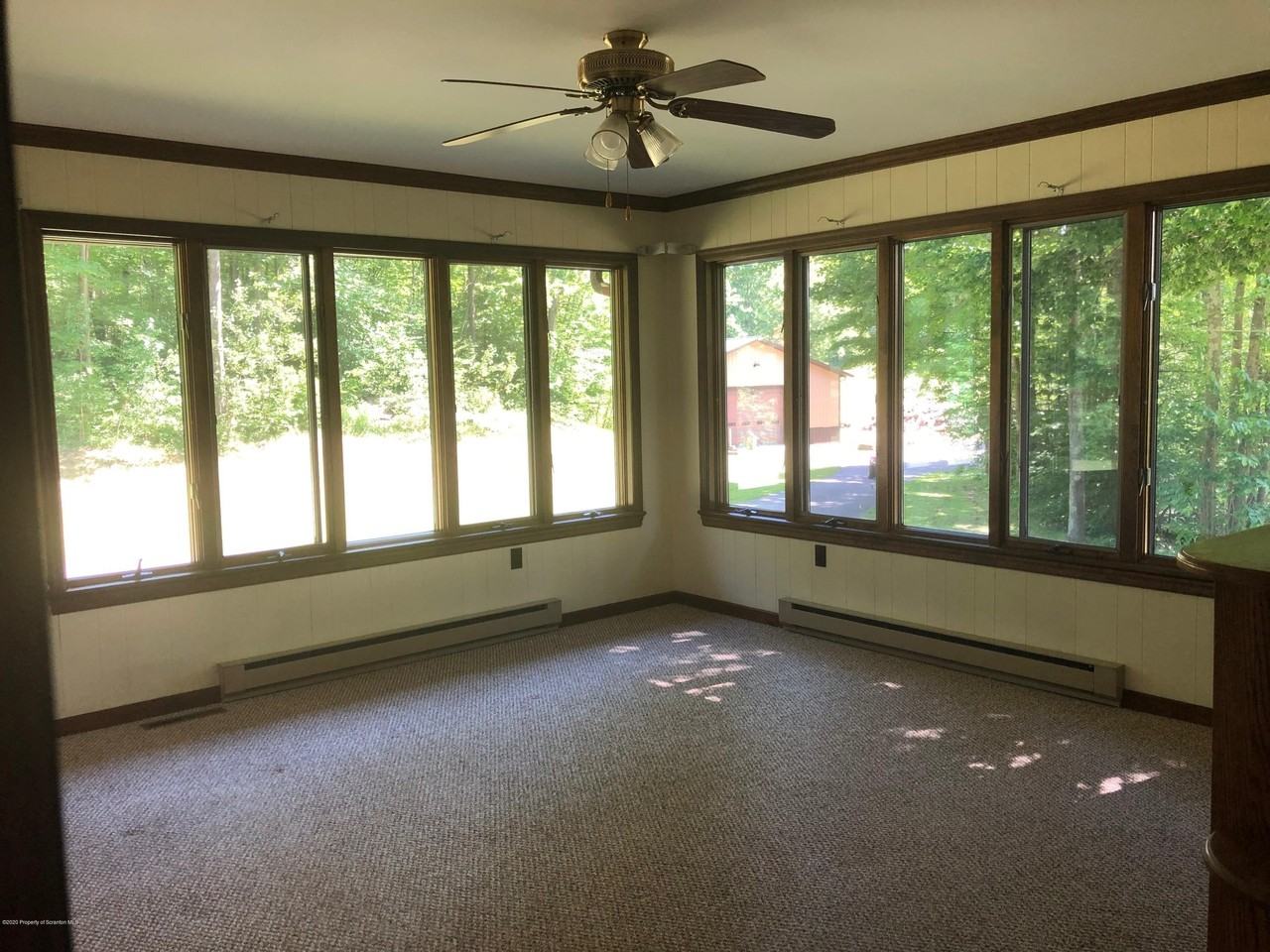 4262 Hamlin Highway - Photo 5 of 13