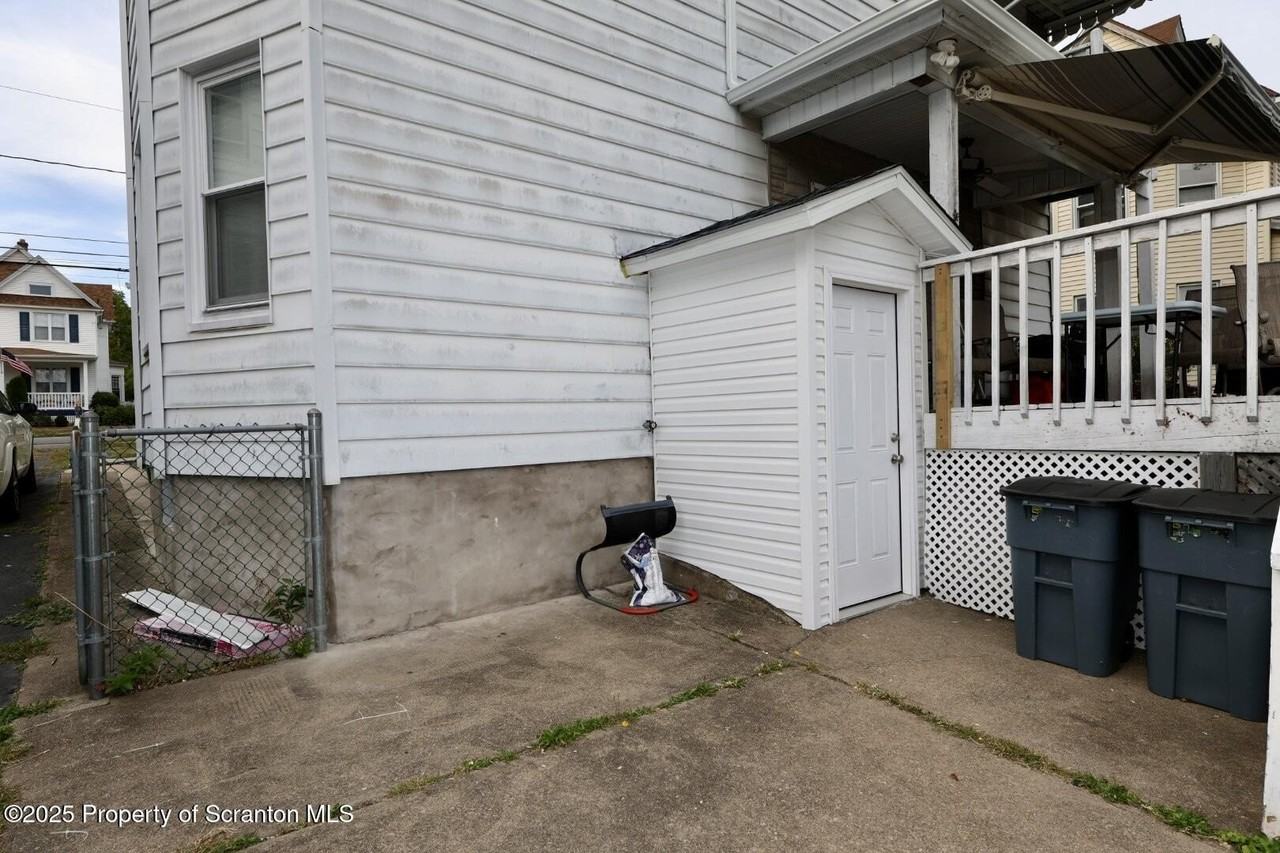 322 1st Street - Photo 2 of 13