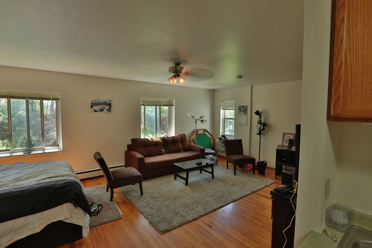 Parkview 746 - Photo 3 of 50