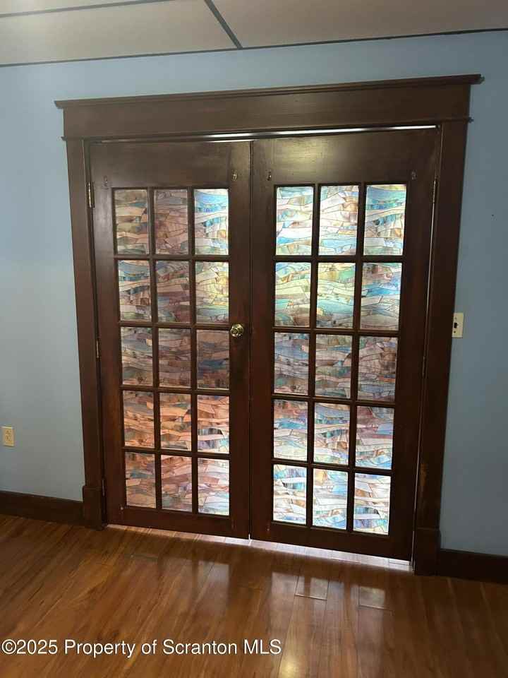 510 Moltke Avenue #1stFL1 - Photo 7 of 27