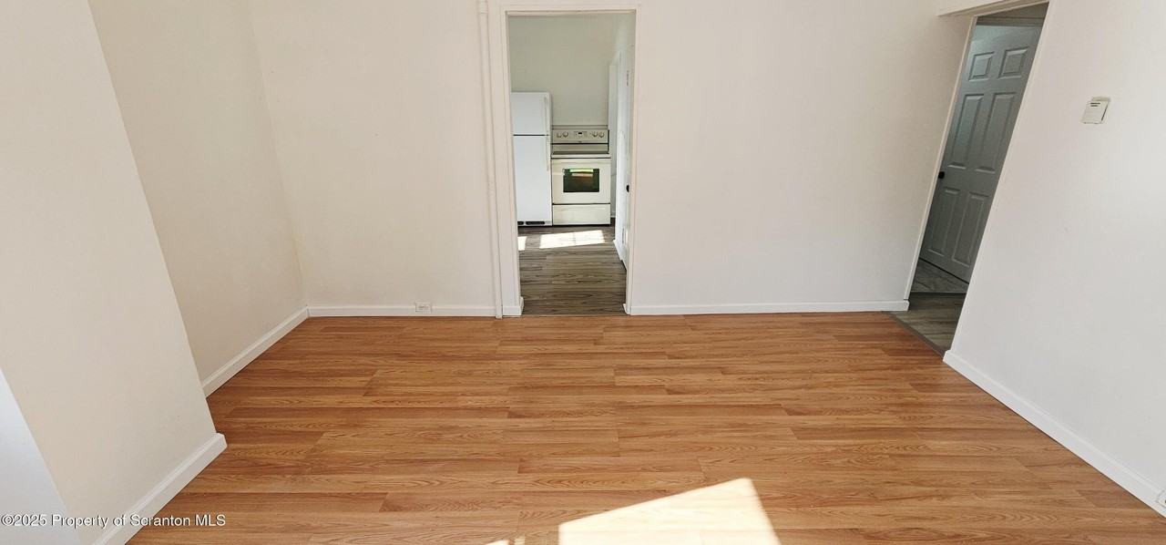 130 130 rear S Rebecca Avenue unit: 1St Floor #1stFL - Photo 3 of 13