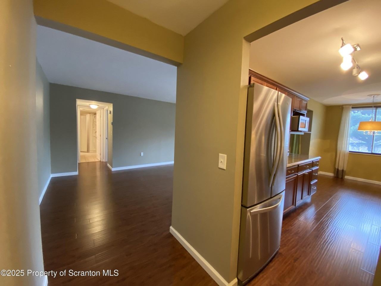 1702 Summit Pointe - Photo 5 of 29