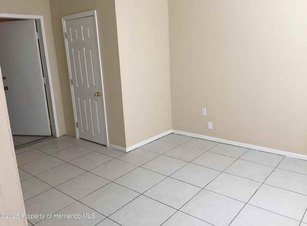 9619 Langan Street - Photo 6 of 14