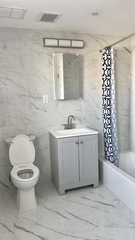 767 Newark Ave #1 - Photo 3 of 5