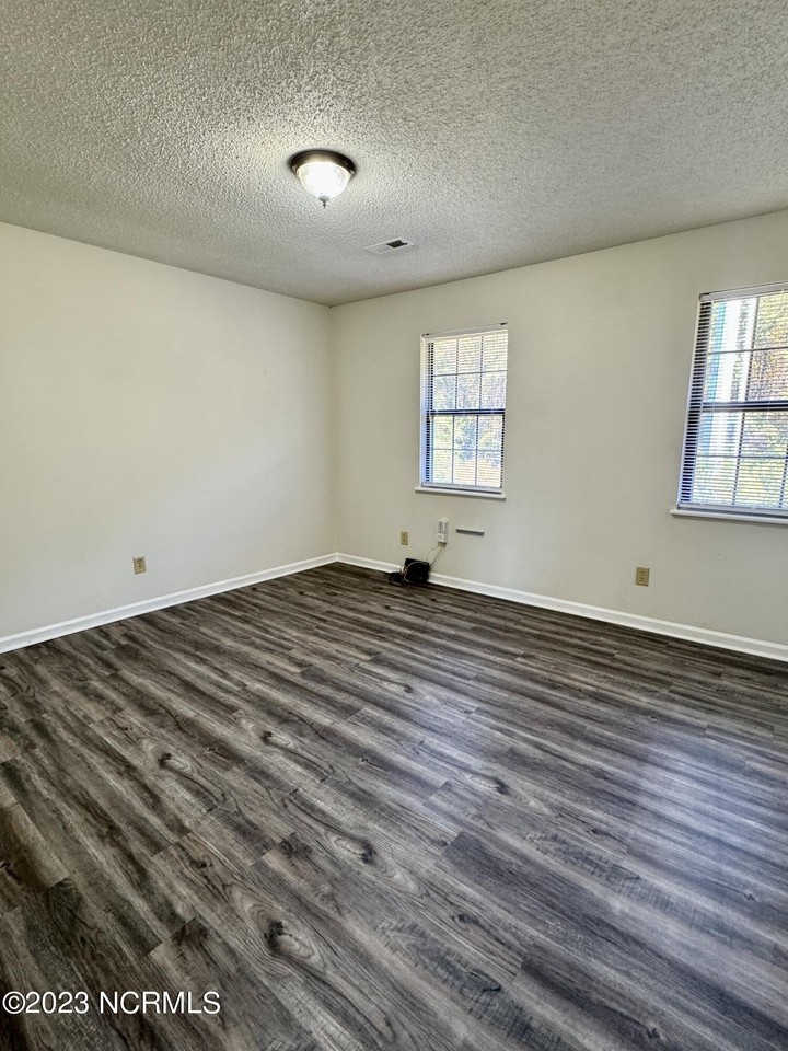 3309 Landmark St - Photo 6 of 10