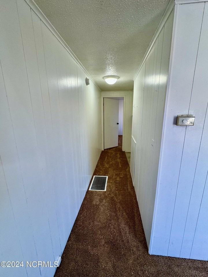 1504 Iris Cir Lot D #D - Photo 4 of 7