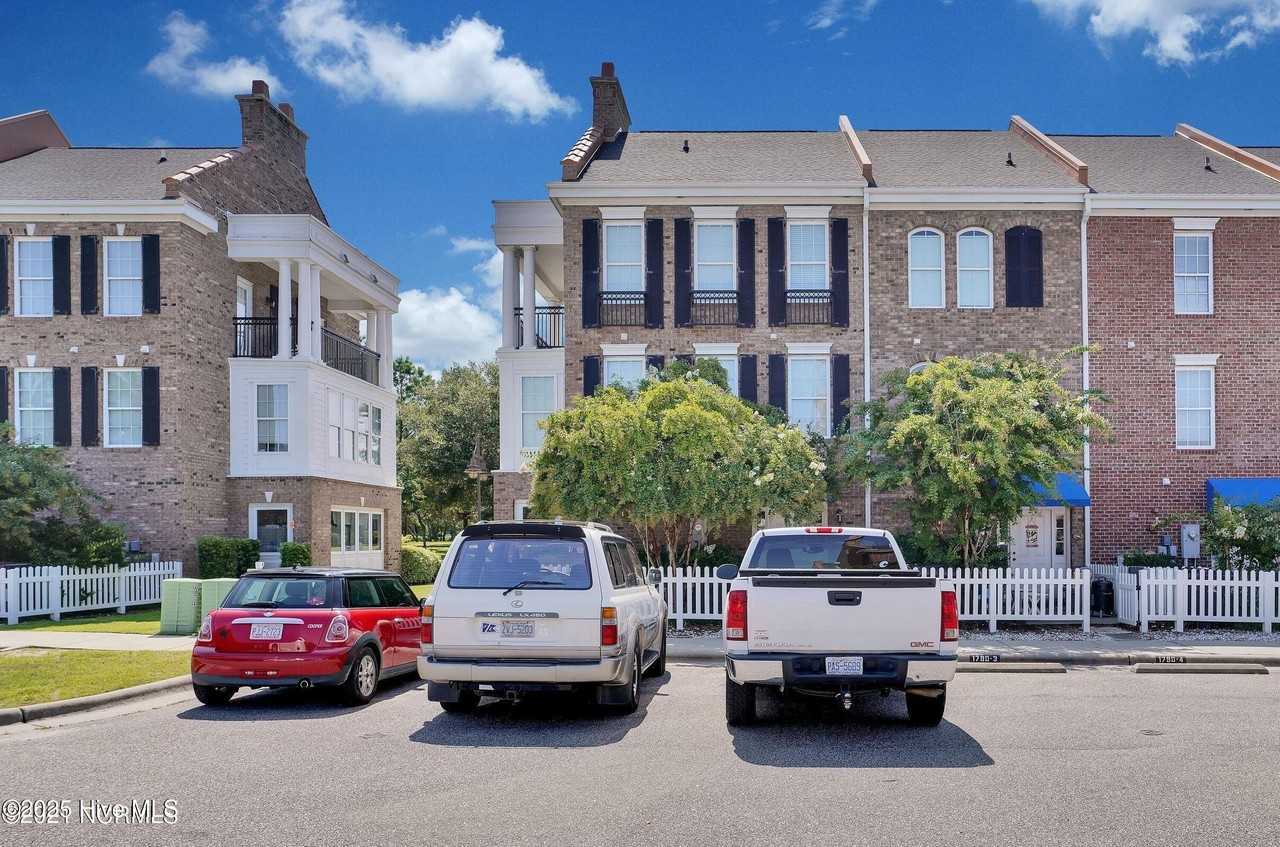 1790 Queen Anne Unit 1 #1 - Photo 2 of 21