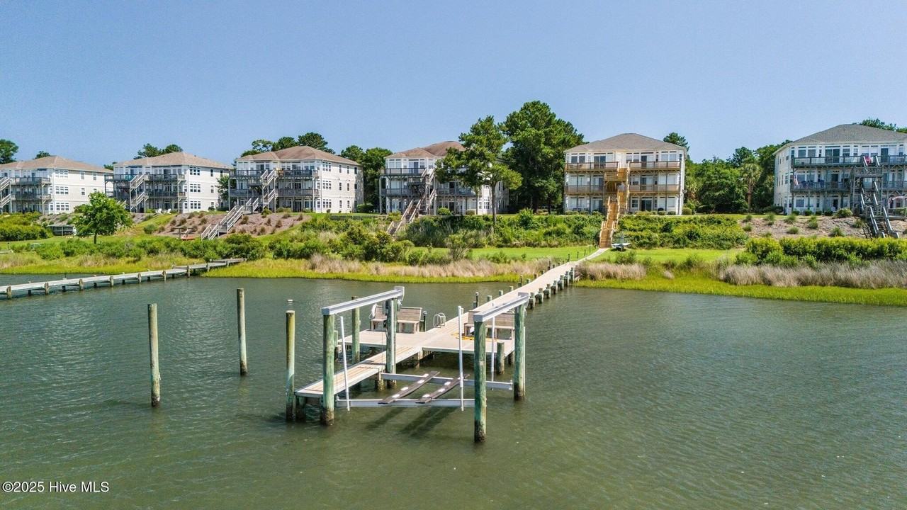 8632 Sound Dr Unit A3 #A3 - Photo 2 of 47