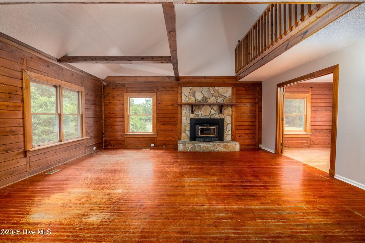 521 North Carolina Highway 172 - Photo 4 of 24