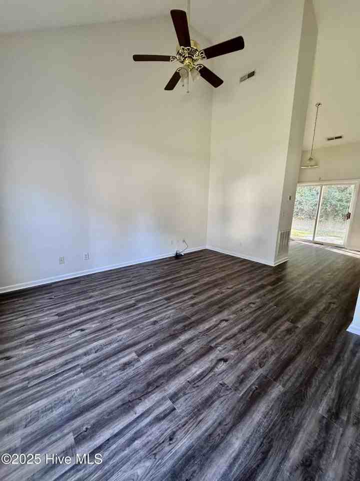 1118 Brownlea Dr Unit B #B - Photo 6 of 13