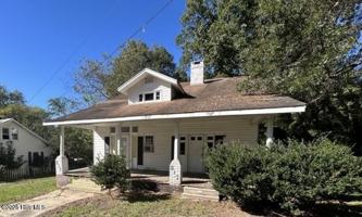 featured image of 217 Robinson Street