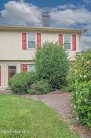 featured image of 25 Scott Street