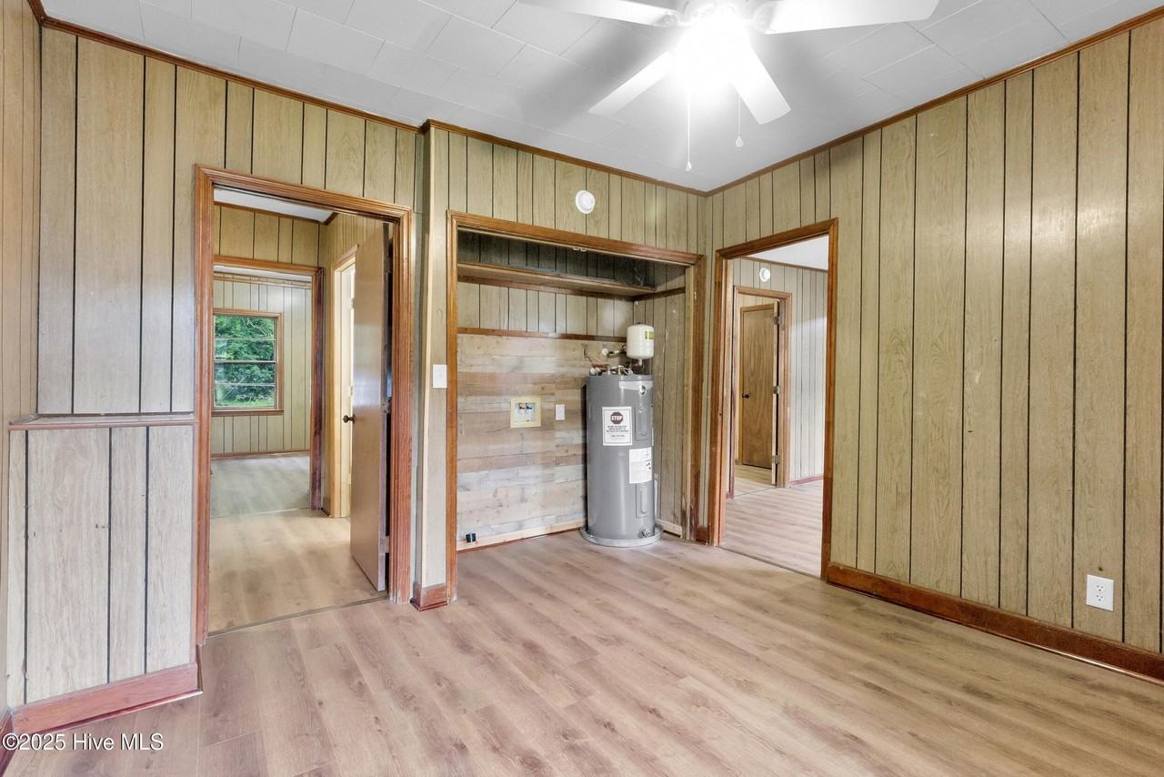 1614 Mckinley Ave - Photo 7 of 18